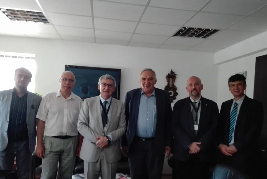 El rector visita el Horia Hulubei National Institute of Physics and Nuclear Engineering de Bucarest