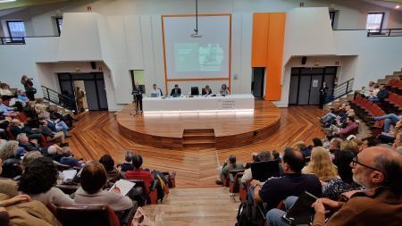 Imagen El rector presenta ante el claustro universitario los objetivos...