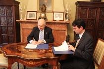 Imagen La Universidad firma un convenio con el Instituto Nacional de Ciencias...