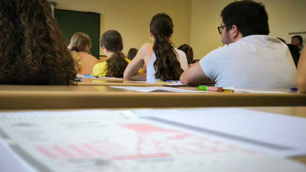 Imagen El 76,34% del estudiantáu aprueba la EBAU na convocatoria estraordinaria de xunetu