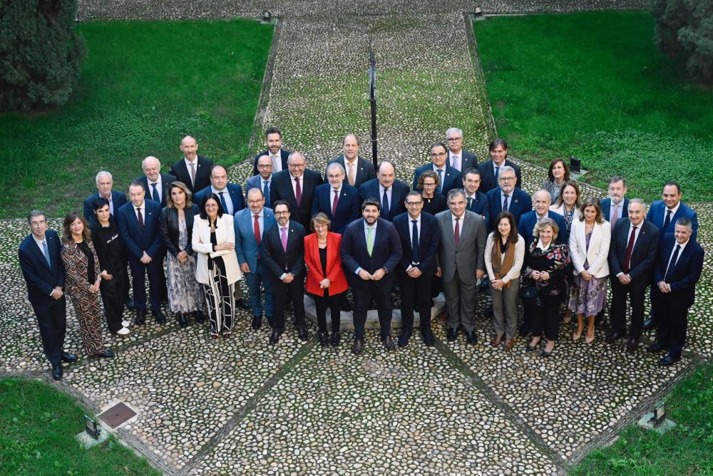 Imagen La CRUE celebra su última Asamblea General del año en la Universidad de Murcia